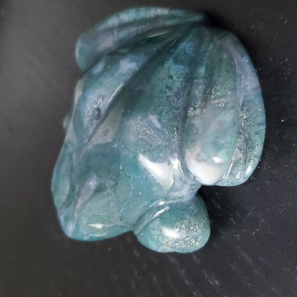 Moss Agate Frog 🐸 - Picture 3 of 5